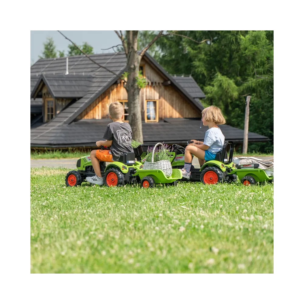 Zestaw traktor Claas z dodatkowymi akcesoriami