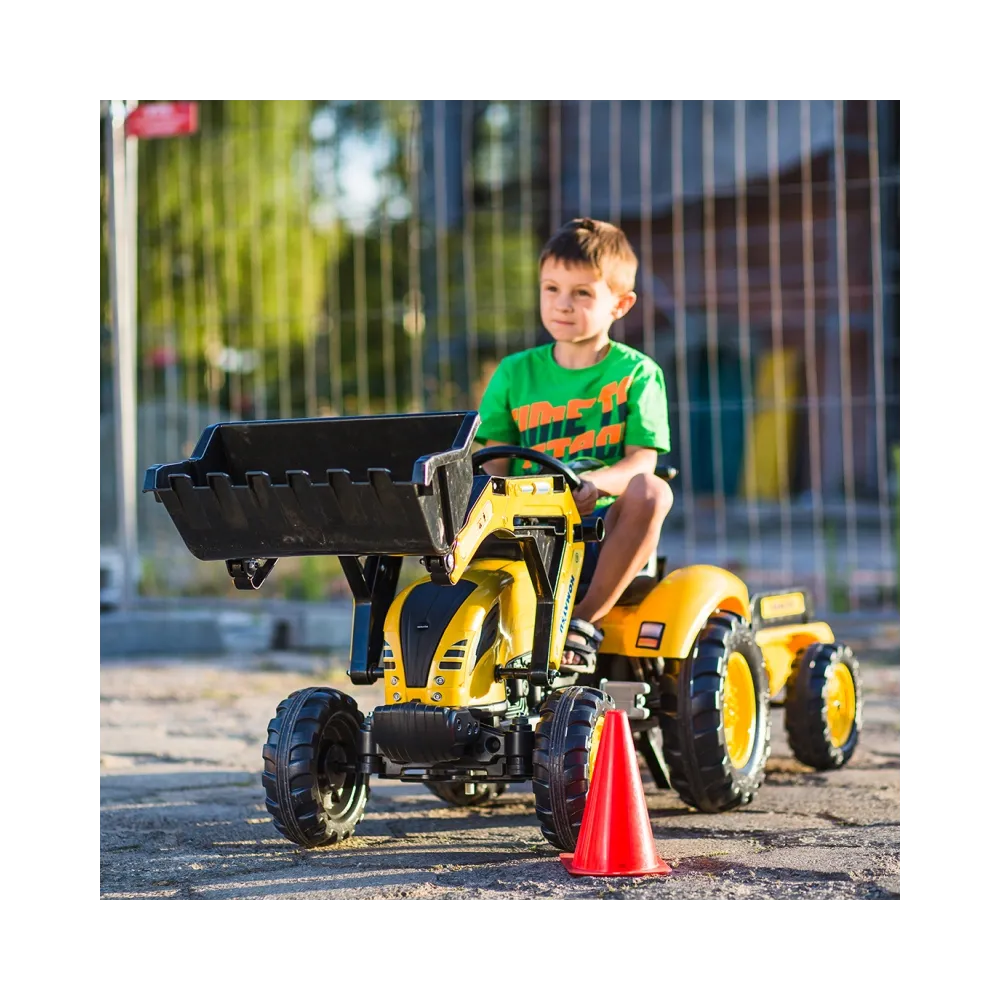 FALK Traktor KOMATSU z oryginalną kolorystyką