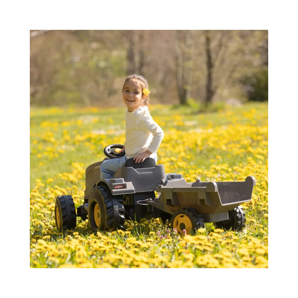 Szary traktor z przyczepą dla maluchów