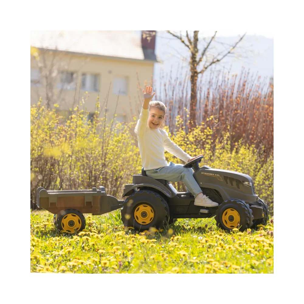 Zabawka traktor SMOBY z regulowanym siedzeniem