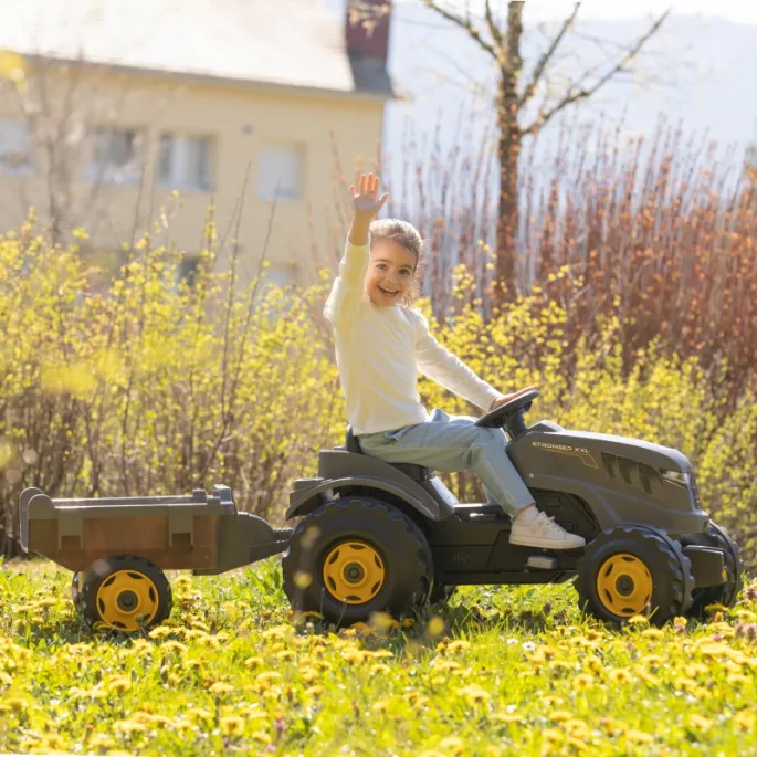 Zabawka traktor SMOBY z regulowanym siedzeniem