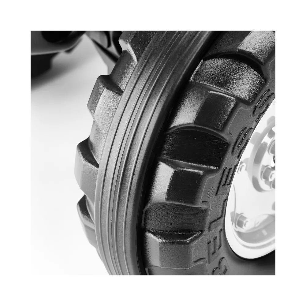 Cicha jazda dzięki gumom FALK - komfort zabawy dla najmłodszych.