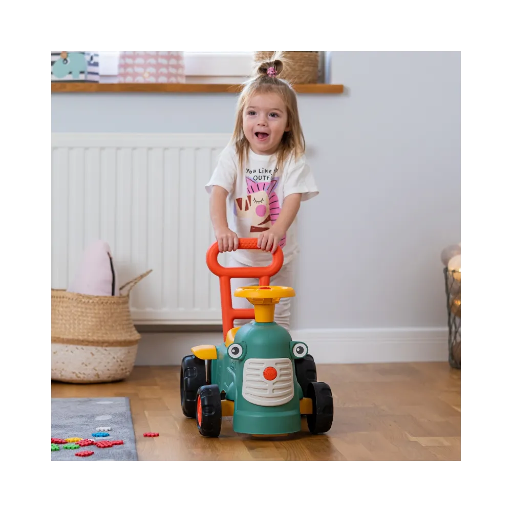 Ergonomiczne oparcie w traktorku FALK Maurice dla większego bezpieczeństwa