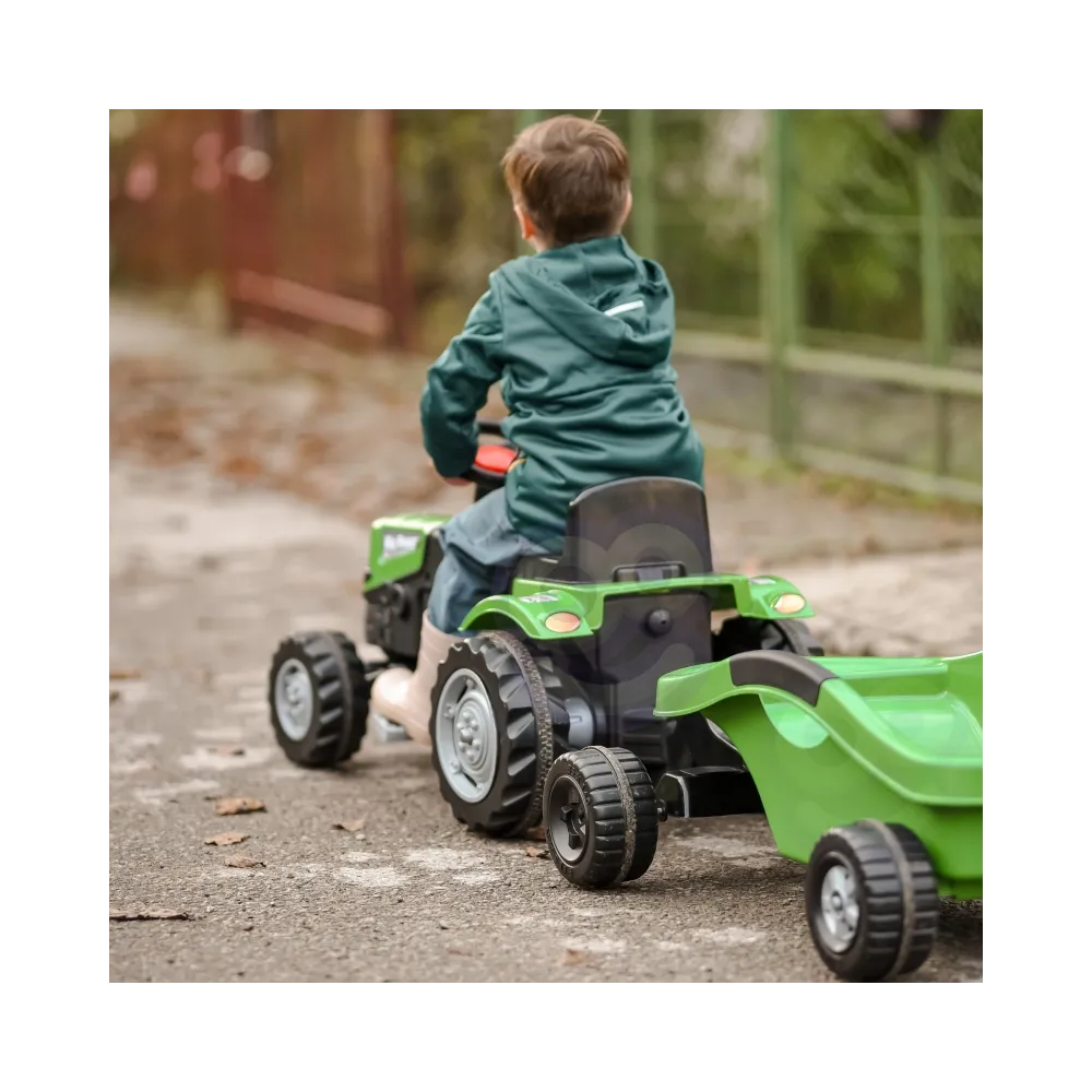 Traktor dla dzieci z solidną konstrukcją