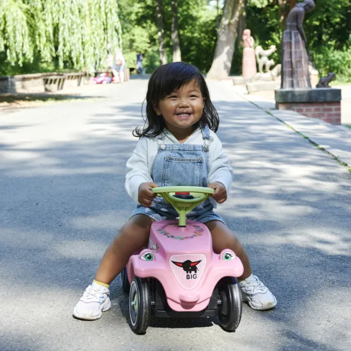 Zabawka do jazdy dla dzieci z niskim środkiem ciężkości