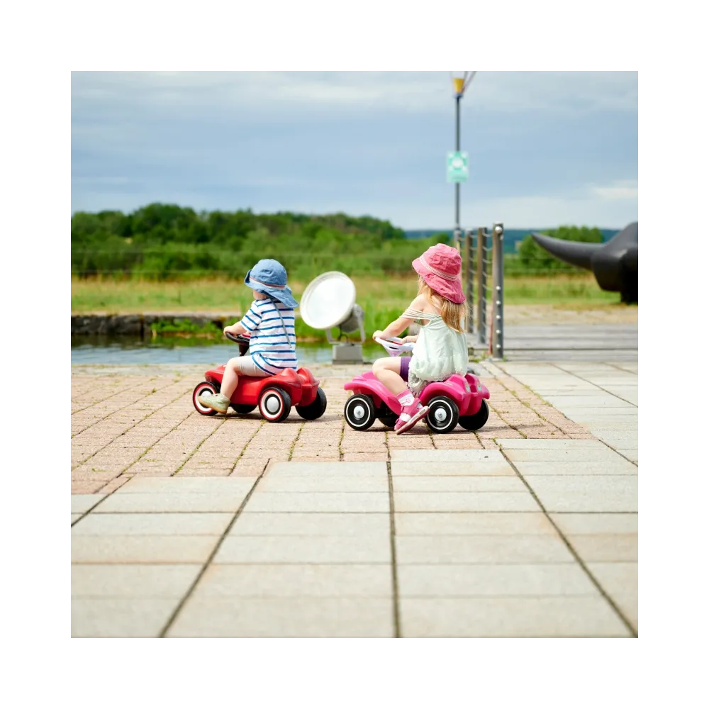 BIG Czerwony jeżdzik Bobby Car Neo Red