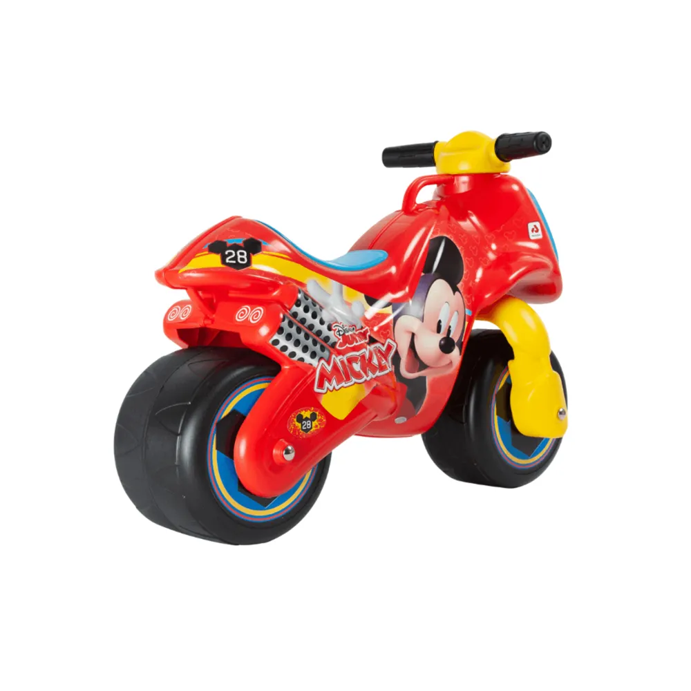 Myszka Miki jeździk z ergonomicznym siedziskiem na wysokości 33 cm.