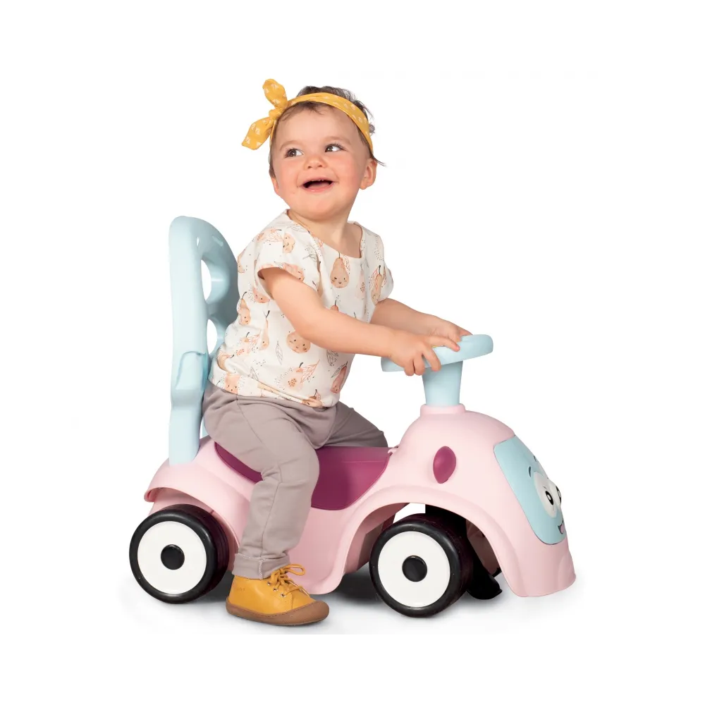 Cichy i stabilny jeździk na kółkach