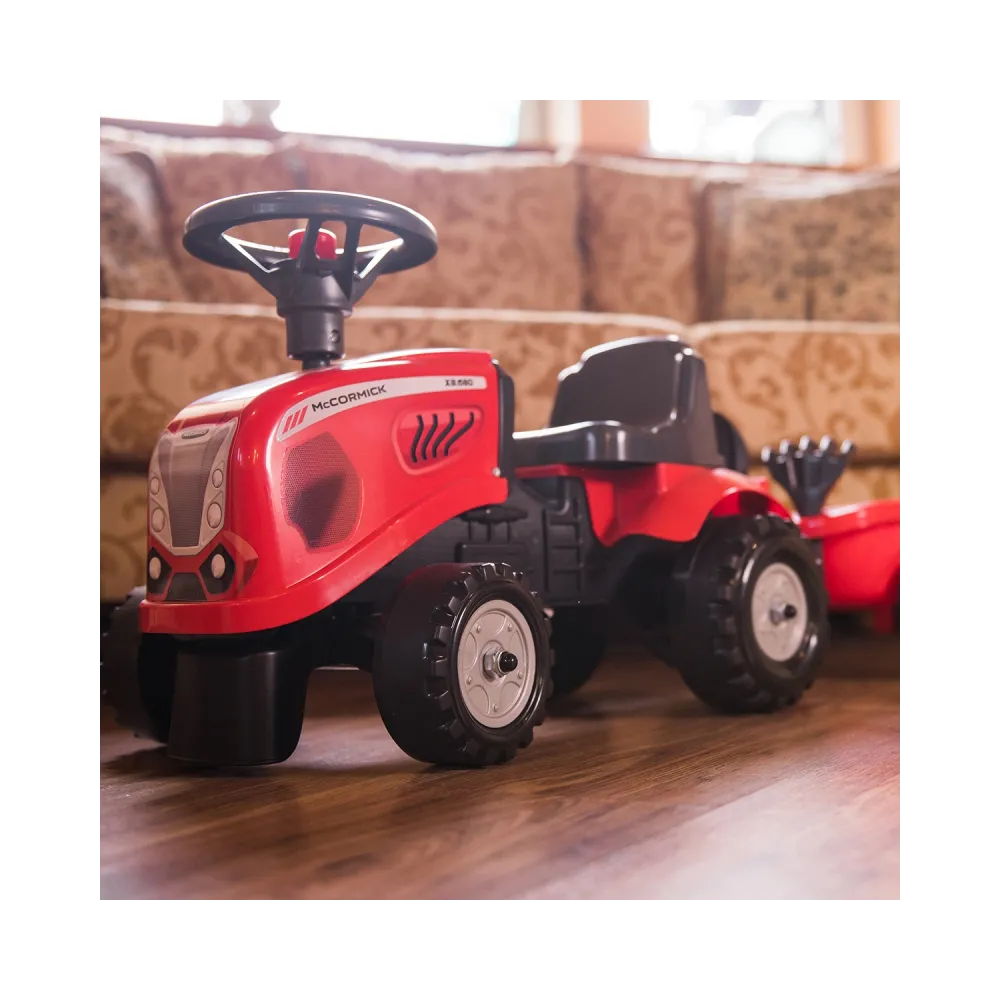 FALK Traktorek Baby Mac Cormick Czerwony z Przyczepką + akc. od 1 roku