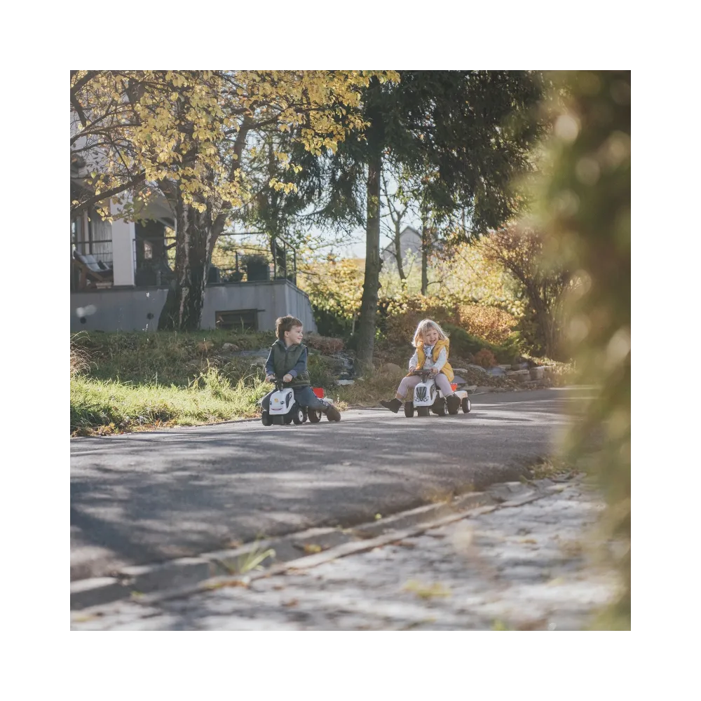 Akcesoria do zabawy z traktorkiem Baby Valtra