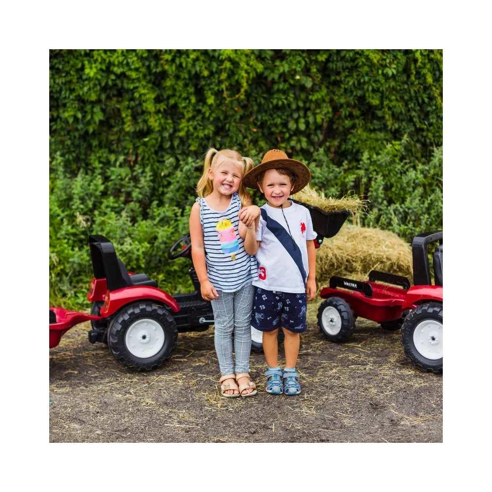 FALK Traktorek Czerwony Valtra S4 na Pedały z Przyczepką od 3 Lat