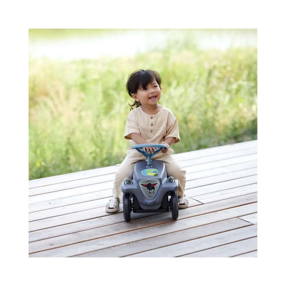 Bezpieczny jeździk na czterech kołach od BIG dla dzieci od 12 miesięcy