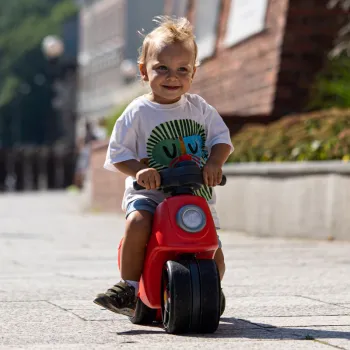 FALK Jeździk Scooter Strada Scooter Czerwony Ciche Opony od 1 Roku