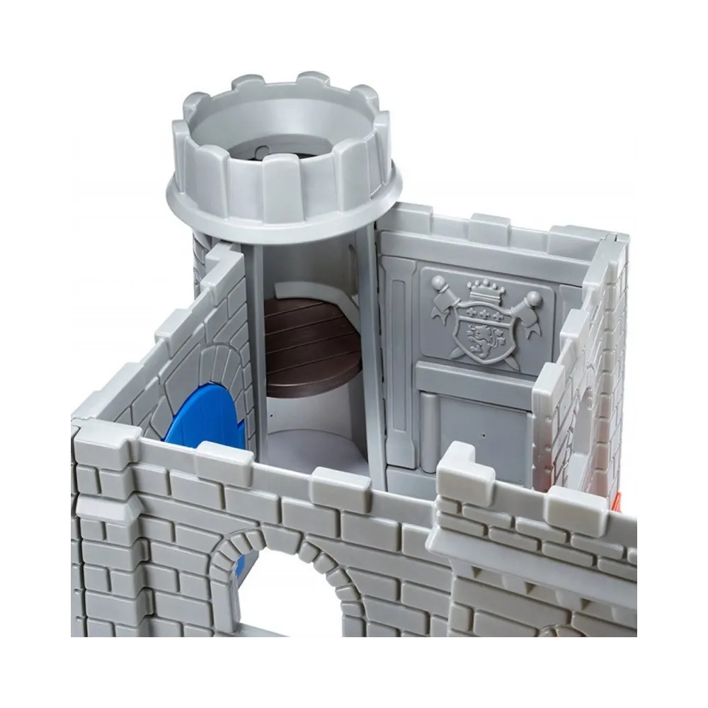 Wielofunkcyjny zamek do zabawy w ogrodzie