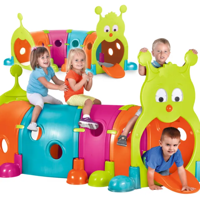 Kolorowy modulowy tunel gąsienica wspierający aktywność dzieci