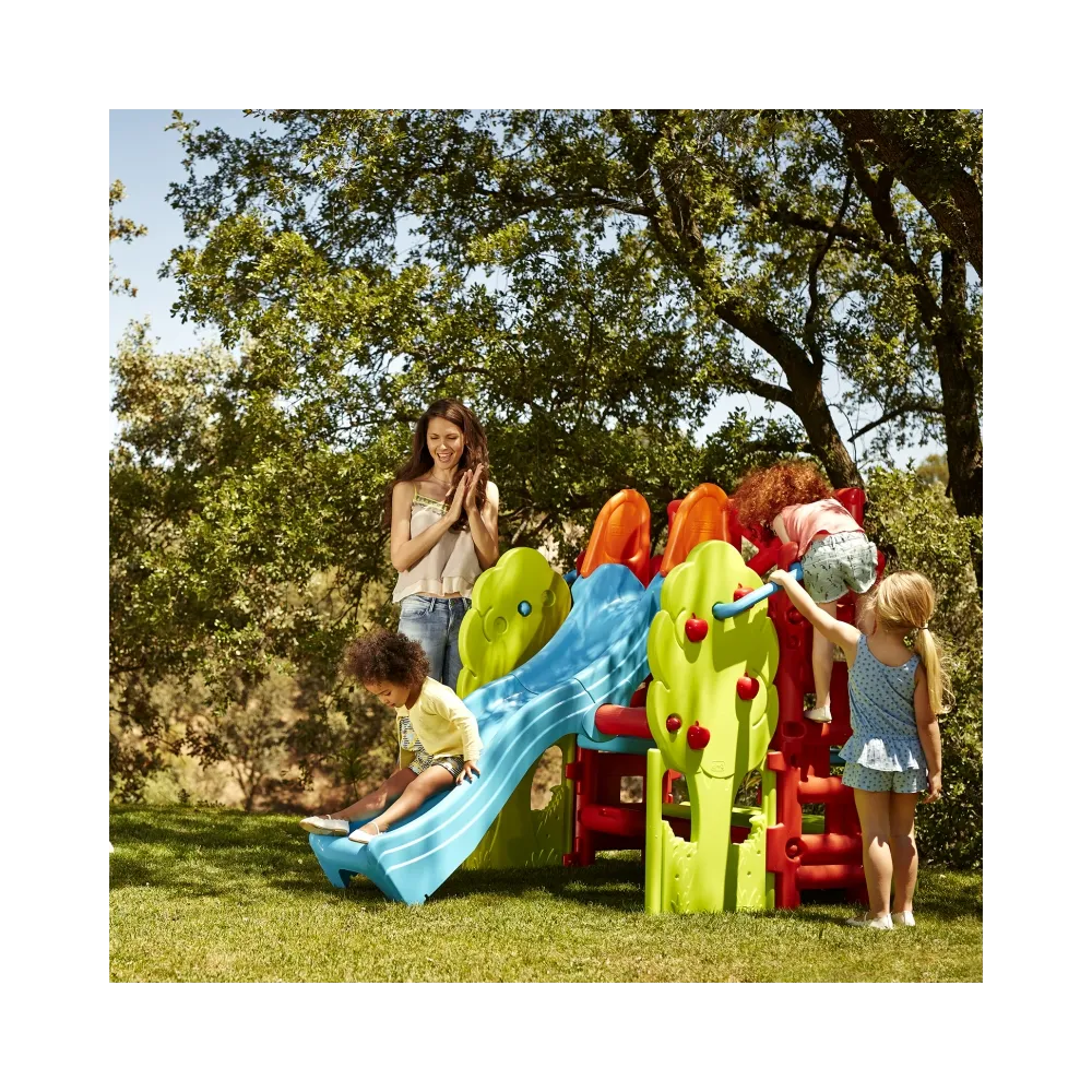 Bezpieczne ścianki-drabinki dla małych wspinaczy