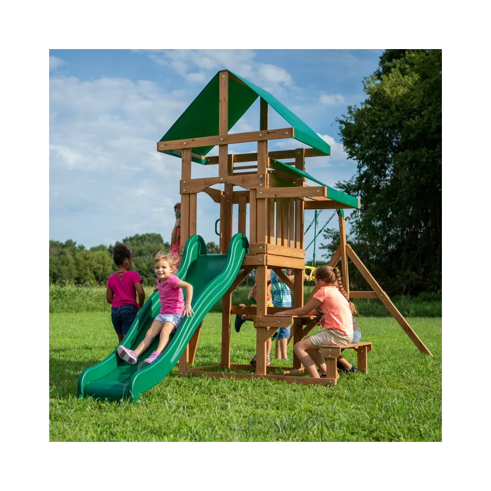 Huśtawki w drewnianym placu zabaw Backyard Discovery