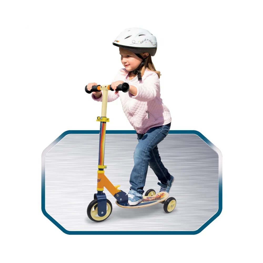 Smoby hulajnoga z regulowaną wysokością kierownicy.