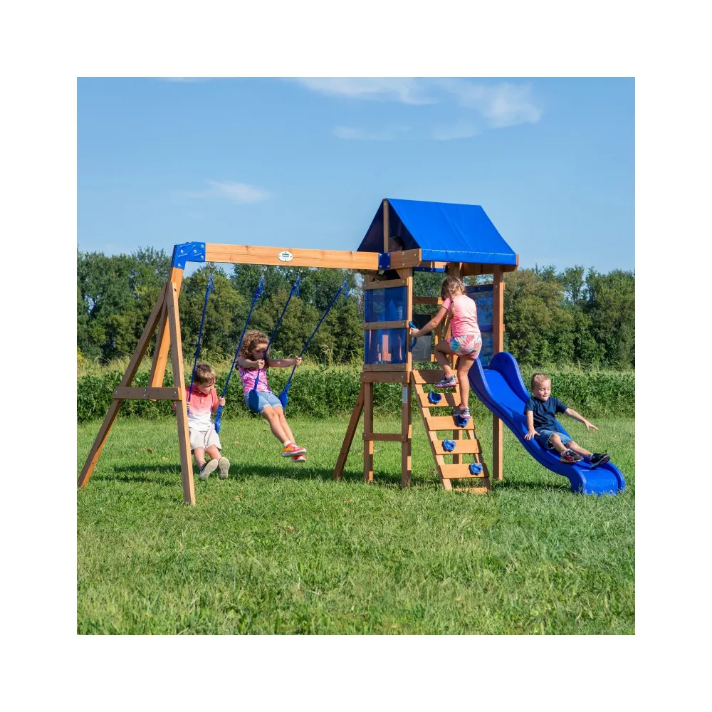 Drewniana konstrukcja placu zabaw Aurora