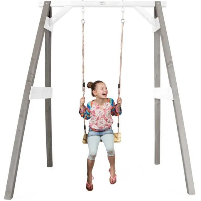 Idealna huśtawka do ogrodu dla maluchów