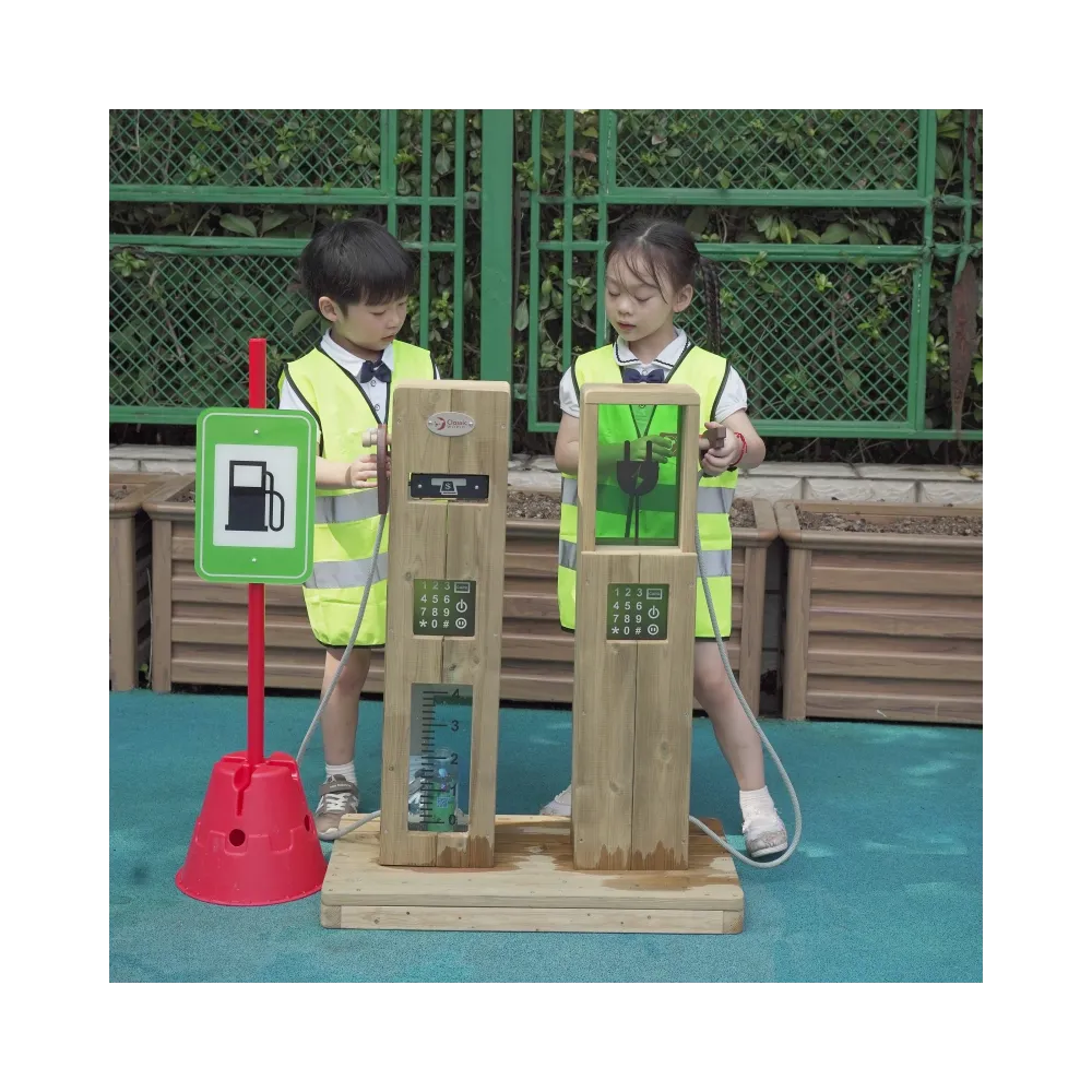 Symulacja tankowania i ładowania dla małych kierowców.