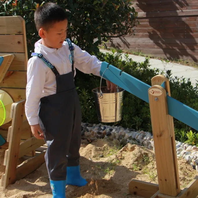 Wysokiej jakości drewniana waga równoważna dla najmłodszych