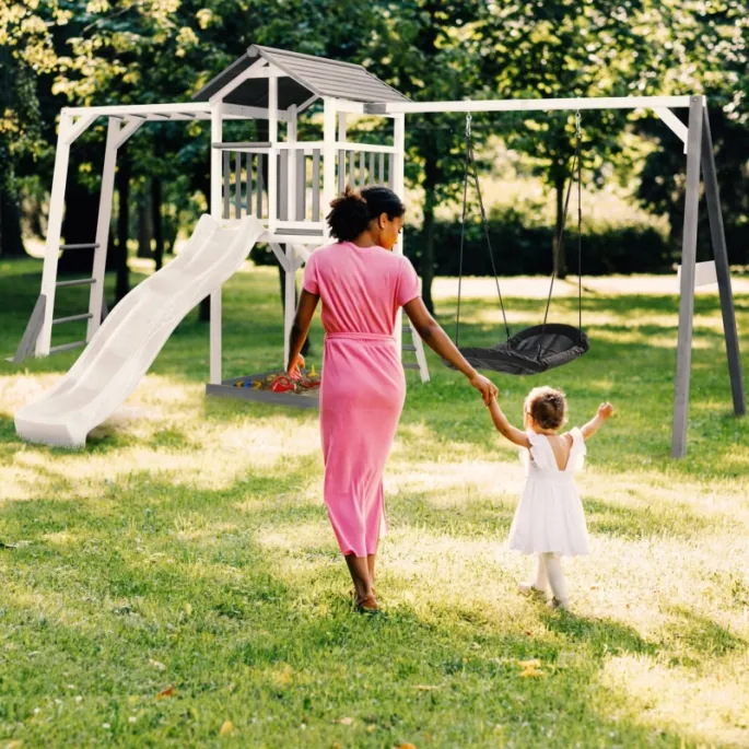 AXI plac zabaw z drabinką i zjeżdżalnią