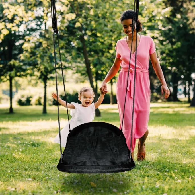 Długą zjeżdżalnia do ogrodu dla maluchów