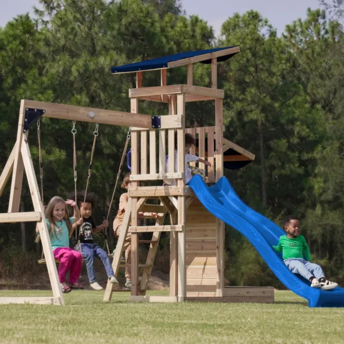 Bezpieczna piaskownica z daszkiem