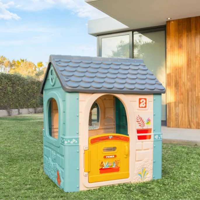 Zabawny domek ogrodowy rozwijający kreatywność dzieci