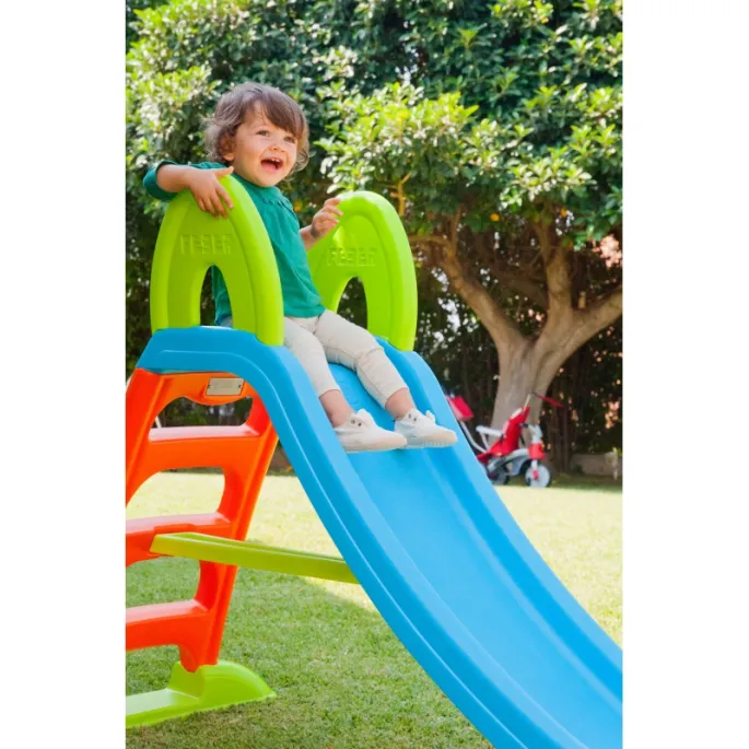 Konstrukcja zjeżdżalni FEBER z uchwytami dla dzieci