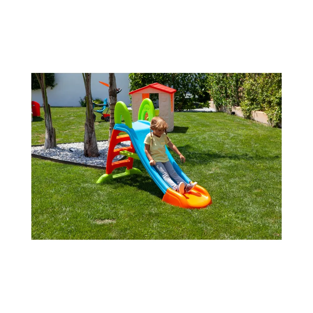 Zjeżdżalnia ogrodowa z powłoką UV chroniącą kolor