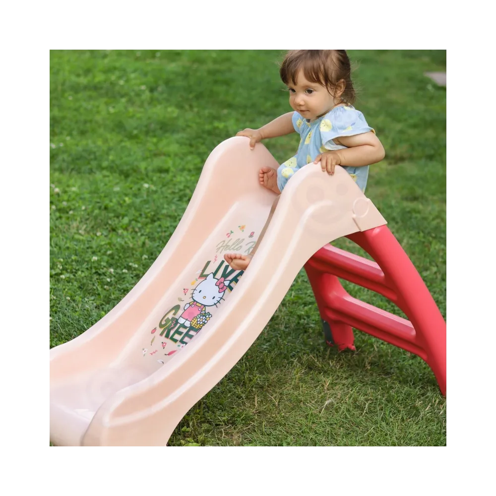 Radosne zjeżdżanie dla najmłodszych