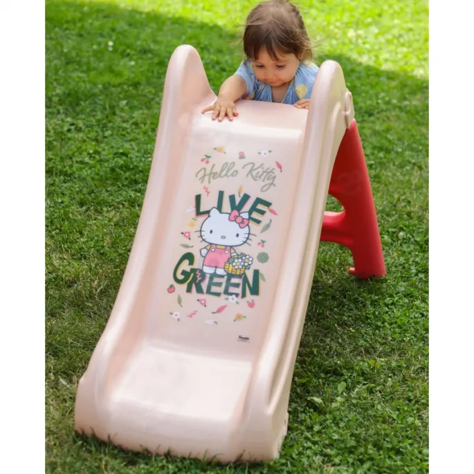 Bezpieczna zjeżdżalnia do zabawy