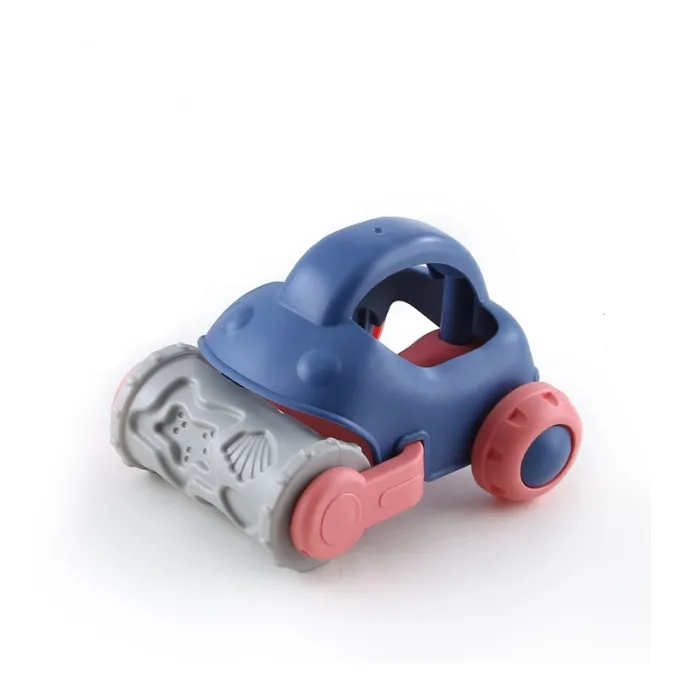 Wieloelementowy zestaw do piasku, kolorowe akcesoria