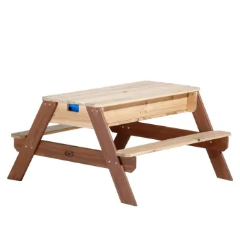 Parasol do stołu piknikowego AXI Nick w letnim otoczeniu ogrodu