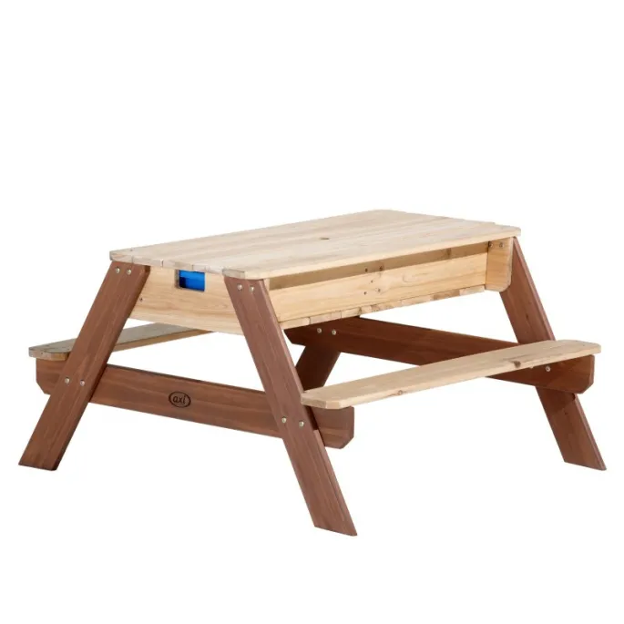 Parasol do stołu piknikowego AXI Nick w letnim otoczeniu ogrodu