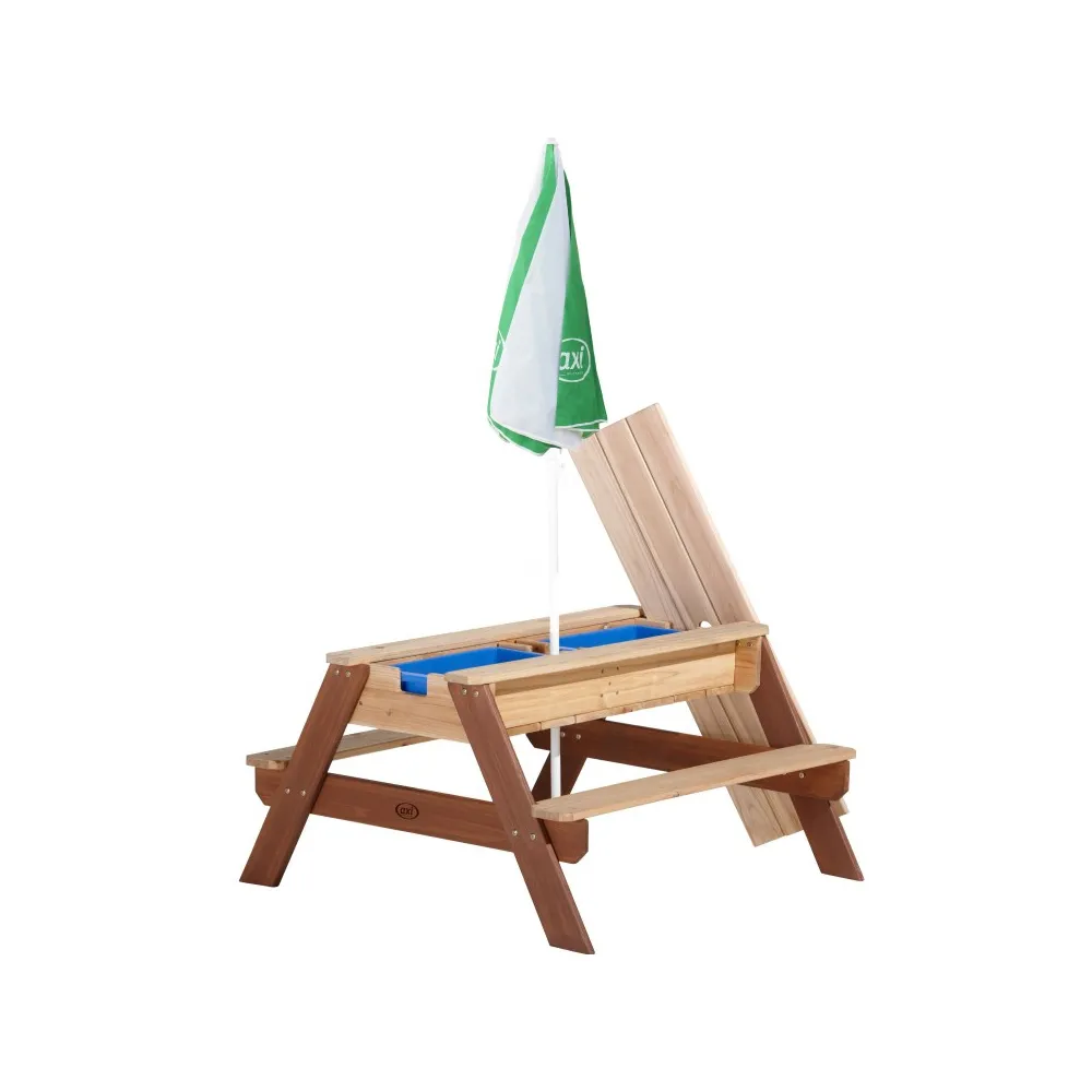 Zestaw AXI Nick: stół, ławka i pojemniki na wodę na tarasie