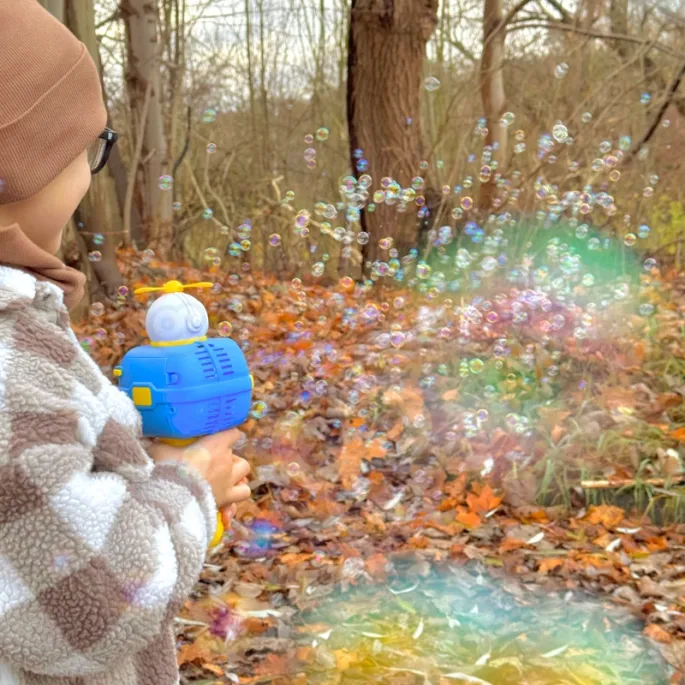 Zabawka do tworzenia baniek mydlanych - WOOPIE astronauta.