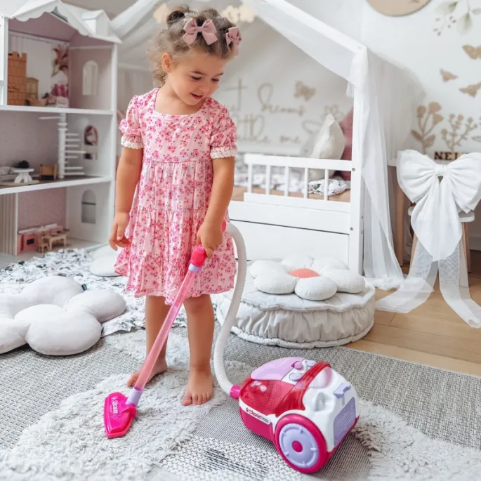 Dziecięcy odkurzacz WOOPIE w realistycznym designie