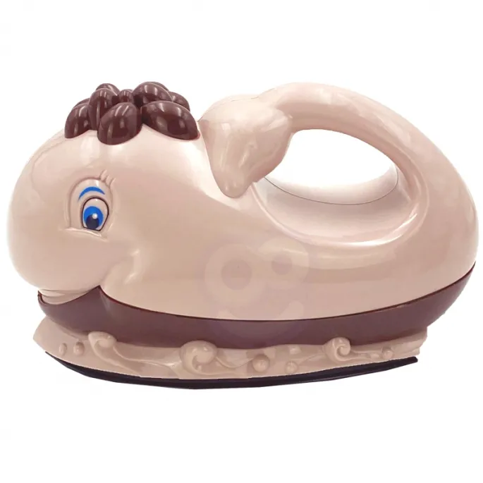 Zestaw akcesoriów do prasowania dla małych miłośników domowych obowiązków.