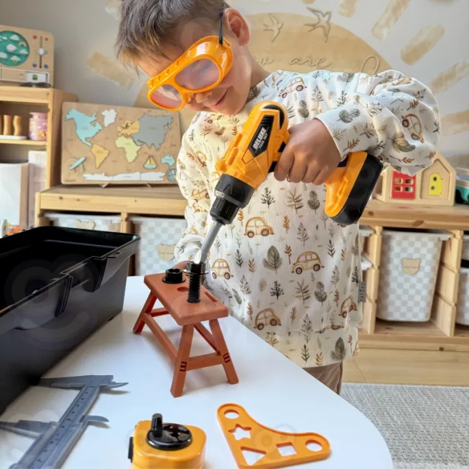 39 elementów w zestawie narzędzi dla dzieci