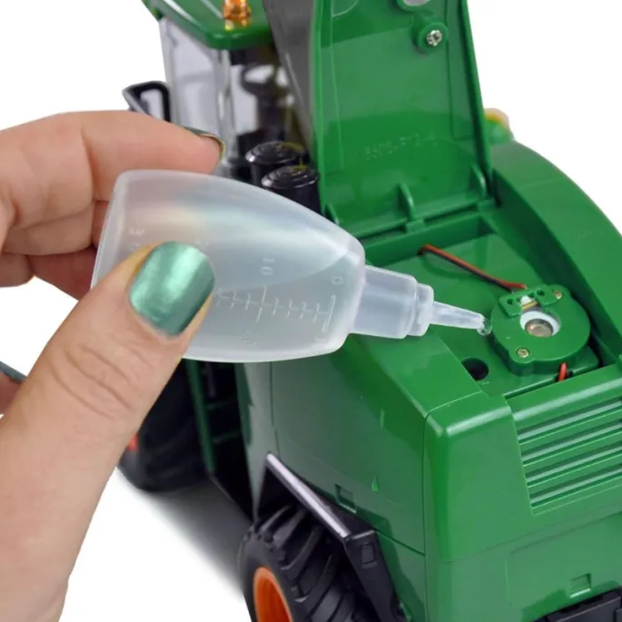 Zabawa z realistycznym kombajnem rolniczym