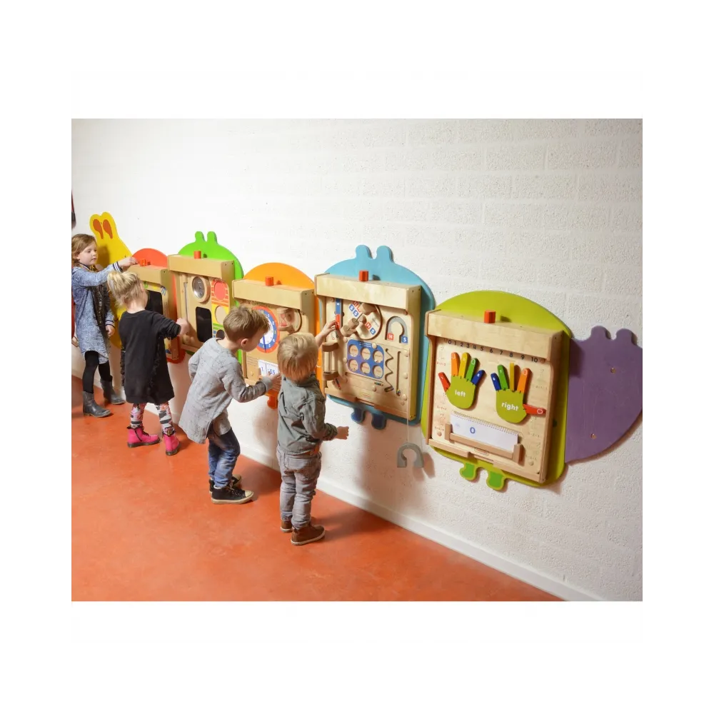 MASTERKIDZ System do Montażu 5 Ściennych Tablic Edukacyjnych Flex - Gąsienica