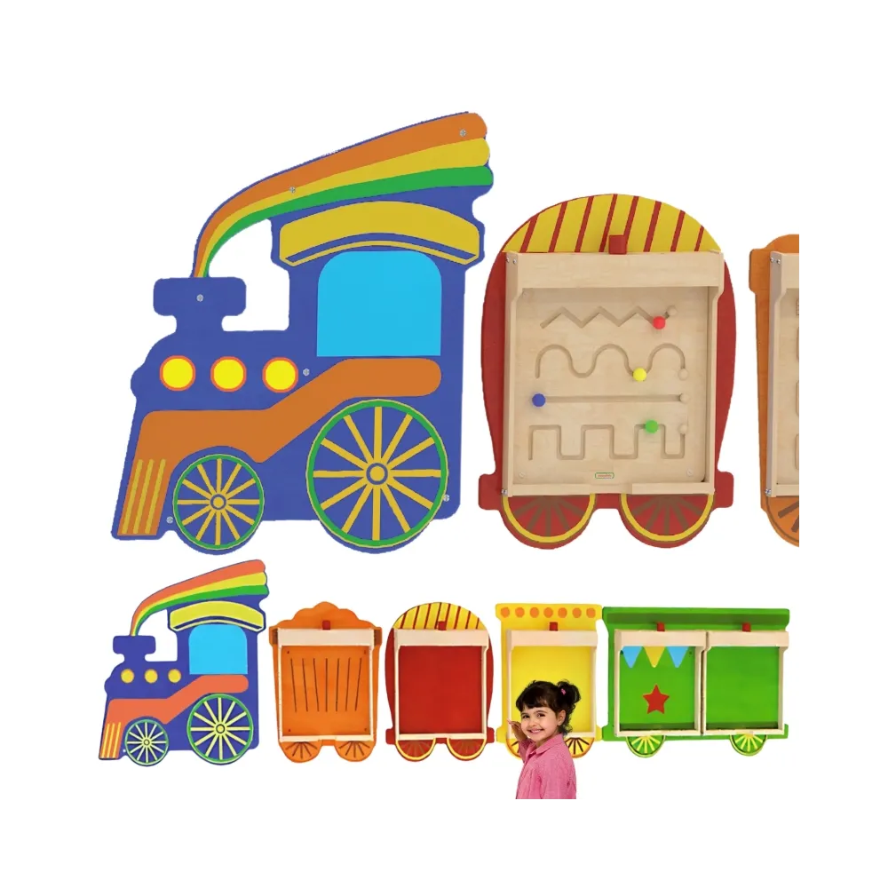 System montażu tablic Masterkidz Flex w kształcie pociągu na ścianie