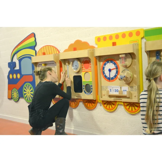 Drewniany pociąg Masterkidz Flex z pięcioma ramkami na tablice