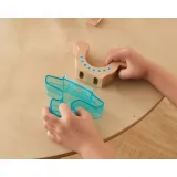 Drewniane i plastikowe figurki bezpieczne dla najmłodszych graczy