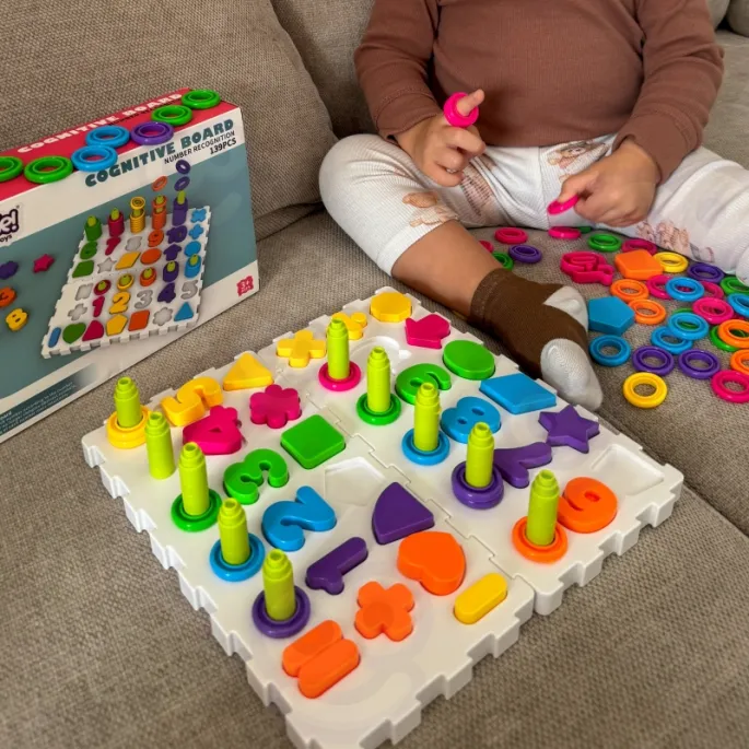 Edukacyjna zabawka rozwijająca motorykę i kreatywność