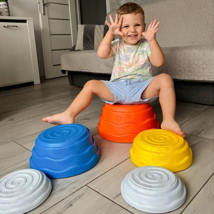 Zestaw kamieni do nauki równowagi i koordynacji ruchowej