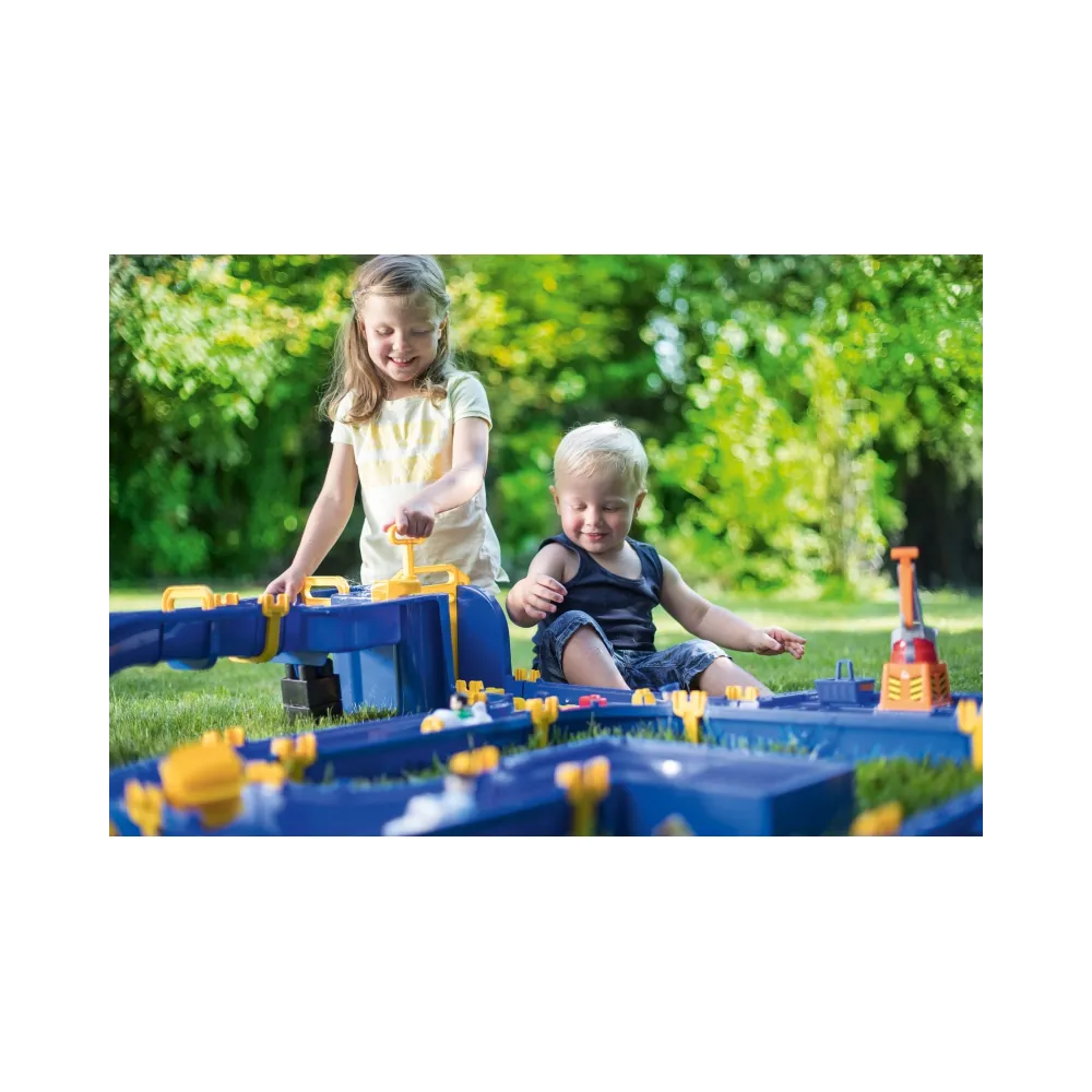 BIG Wielki Port Wodny Amsterdam Waterplay Łódki